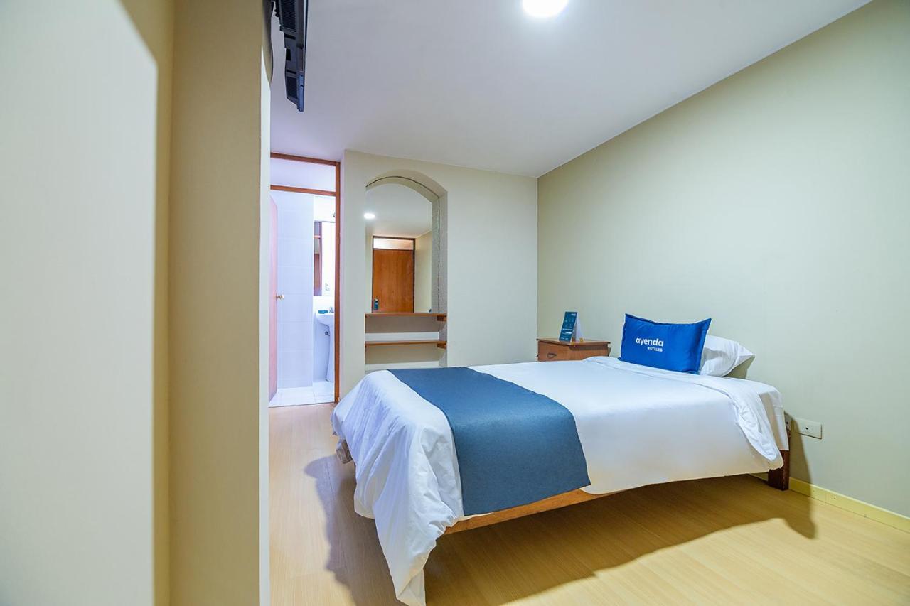 Hotel Mosna อาเรกิปา ภายนอก รูปภาพ