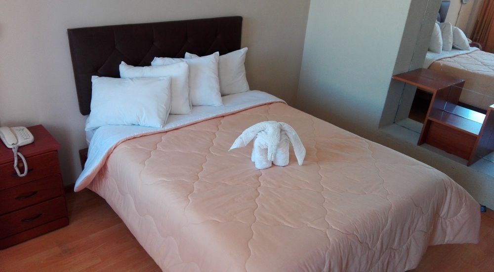 Hotel Mosna อาเรกิปา ภายนอก รูปภาพ